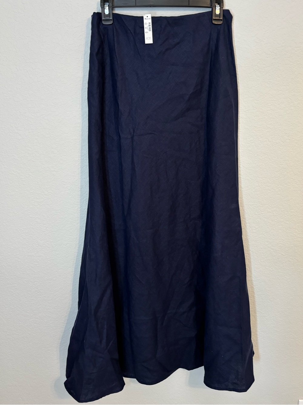 Madewell Maxi Slip Skirt in Linen Juniper Berry Navy - Picture 3 of 6